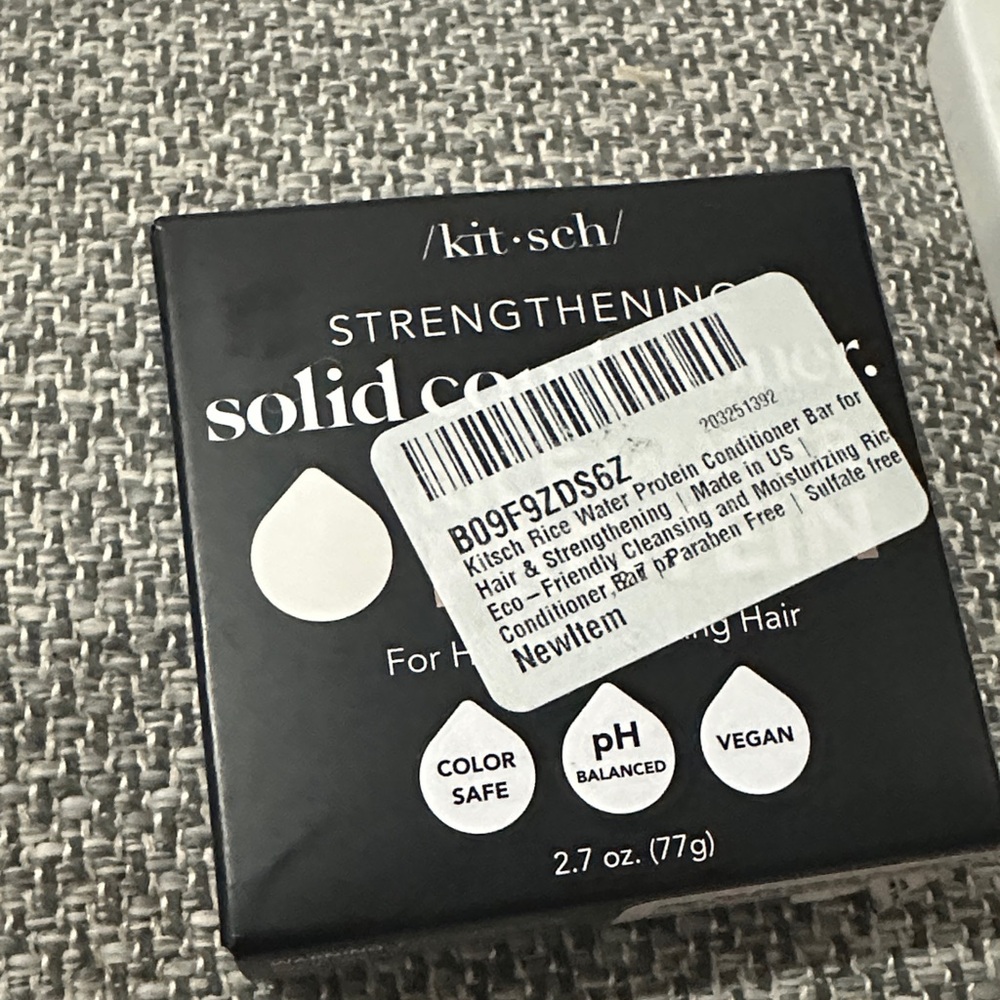 Kitsch Solid Strengthening Conditioner Bar